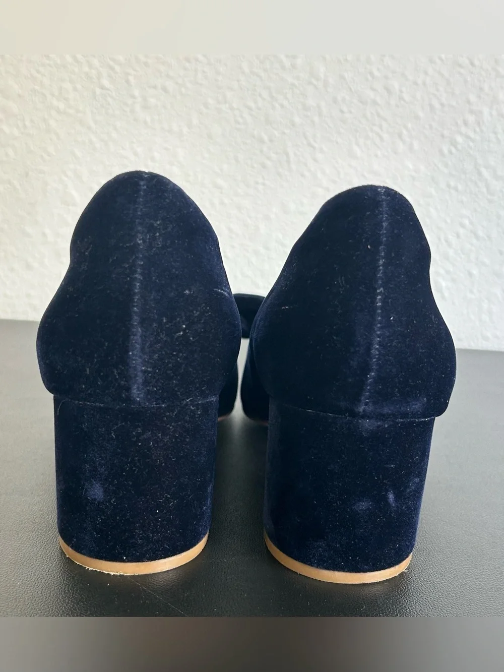 DRAPER JAMES Size 8.5 Velvet Navy Blue Pointed Pumps SQUARE HEEL BOW